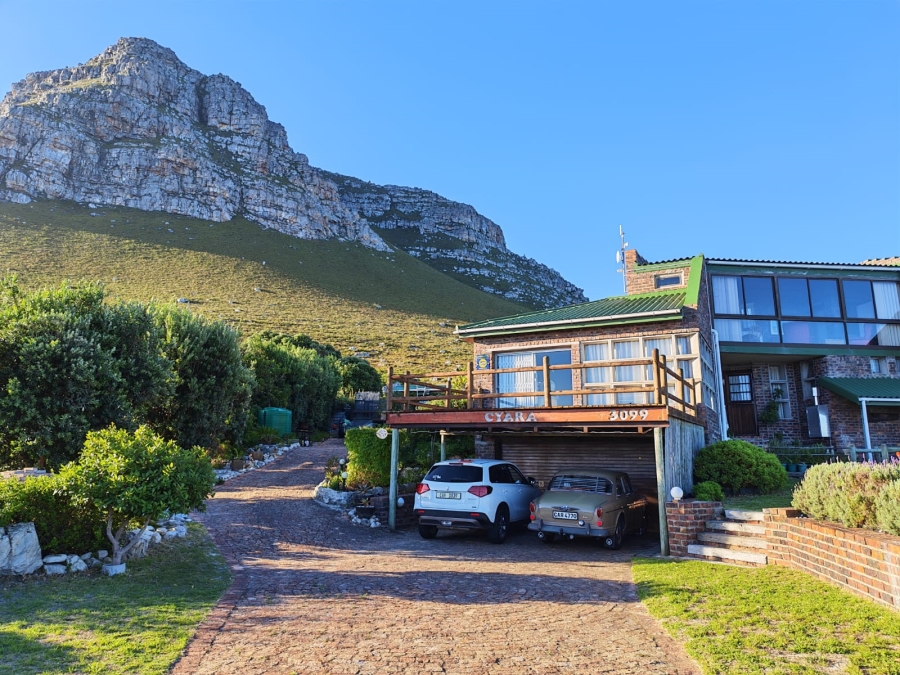 4 Bedroom Property for Sale in Bettys Bay Western Cape